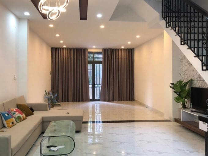 house for rent with large garden in the west of nha trang city center h033