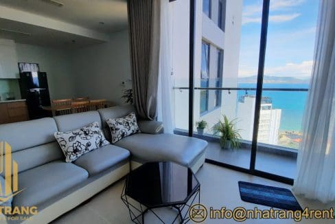 gold coast – luxury studio apartment for rent in tourist area a199