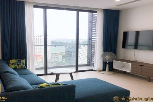 muong thanh oceanus – 2 br direct sea view for rent a208