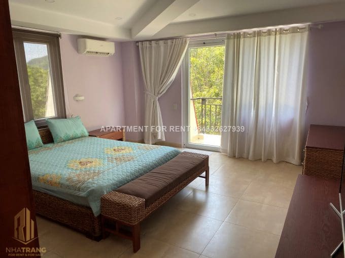 2 bedroom an vien villa with garden and yard for rent in the south nha trang city v036