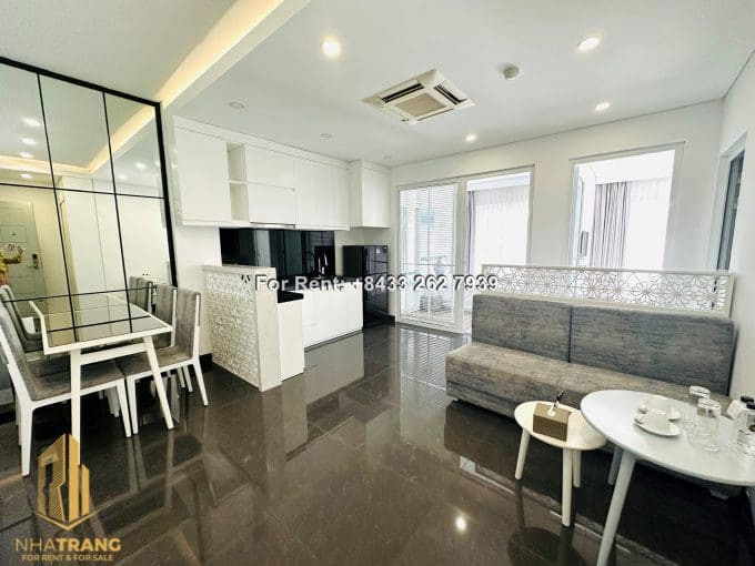 2 bedroom an vien villa with garden and yard for rent in the south nha trang city v036
