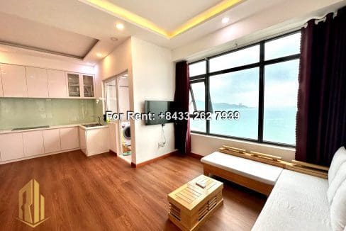 gold coast – 2 bedroom apartment with cityview