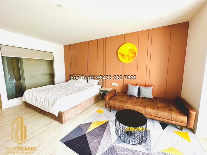 gold coast – studio apartment for rent in tourist area a258