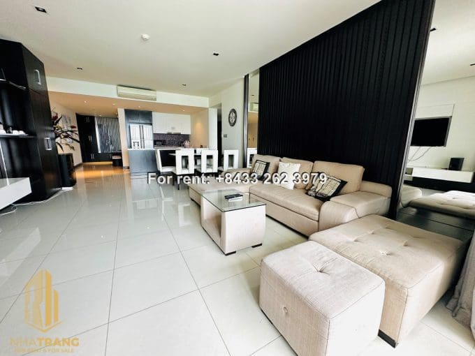 gold coast – studio apartment for rent in tourist area a280