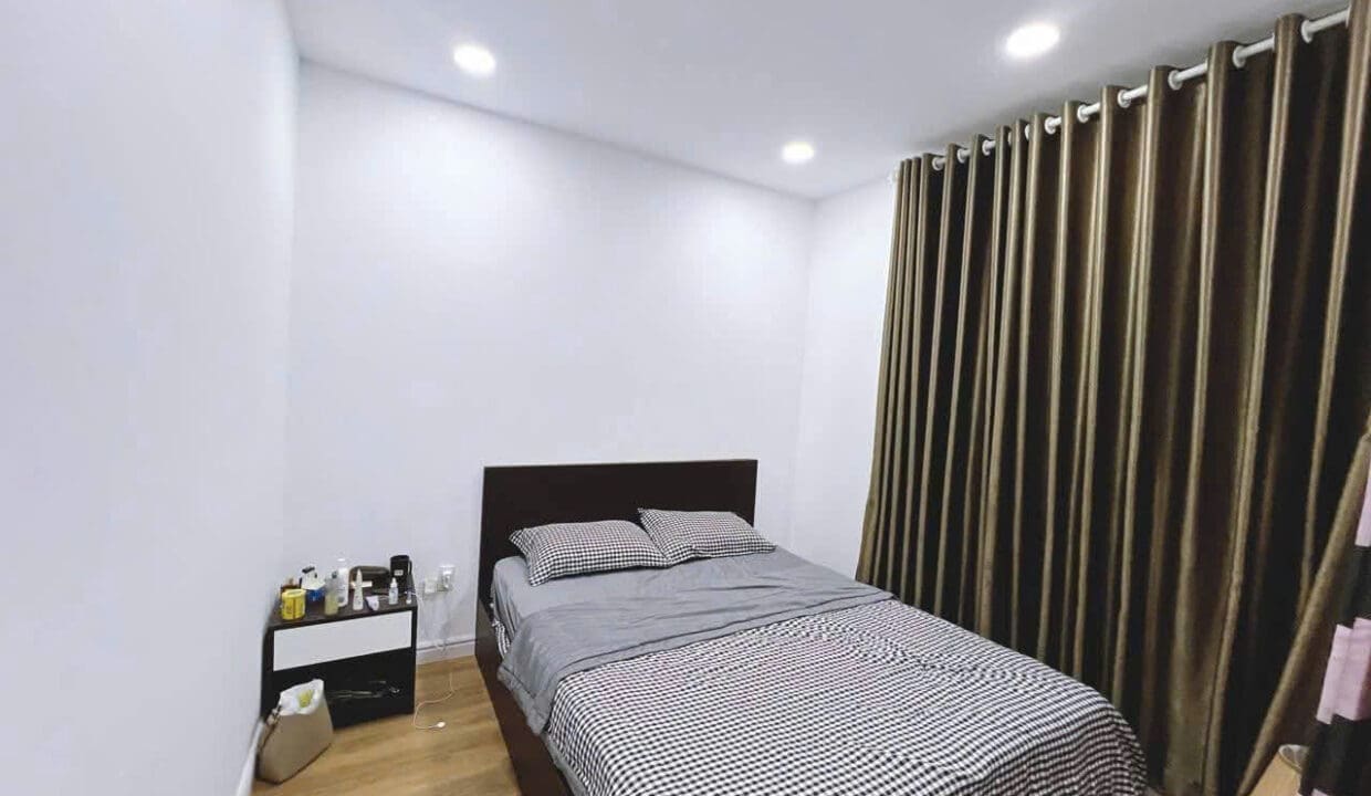 z7098155154073_69c76cb660ac54b783839b2e7d1772b5