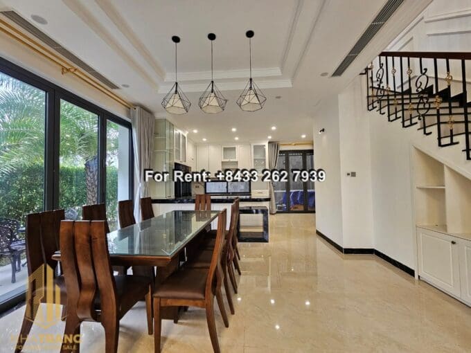 4 bedroom an vien villa for rent in the south nha trang city v044