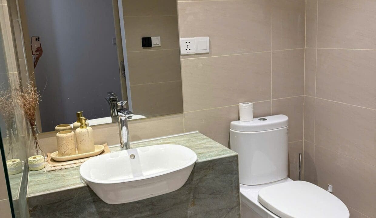 z6910901061270_92ce9fc2d6b47d6254ddf34e5a629355