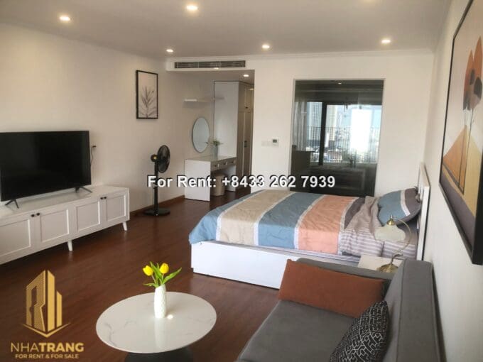 Gold Coast – Nice Studio with Side Sea view for Rent in Tourist area – A852