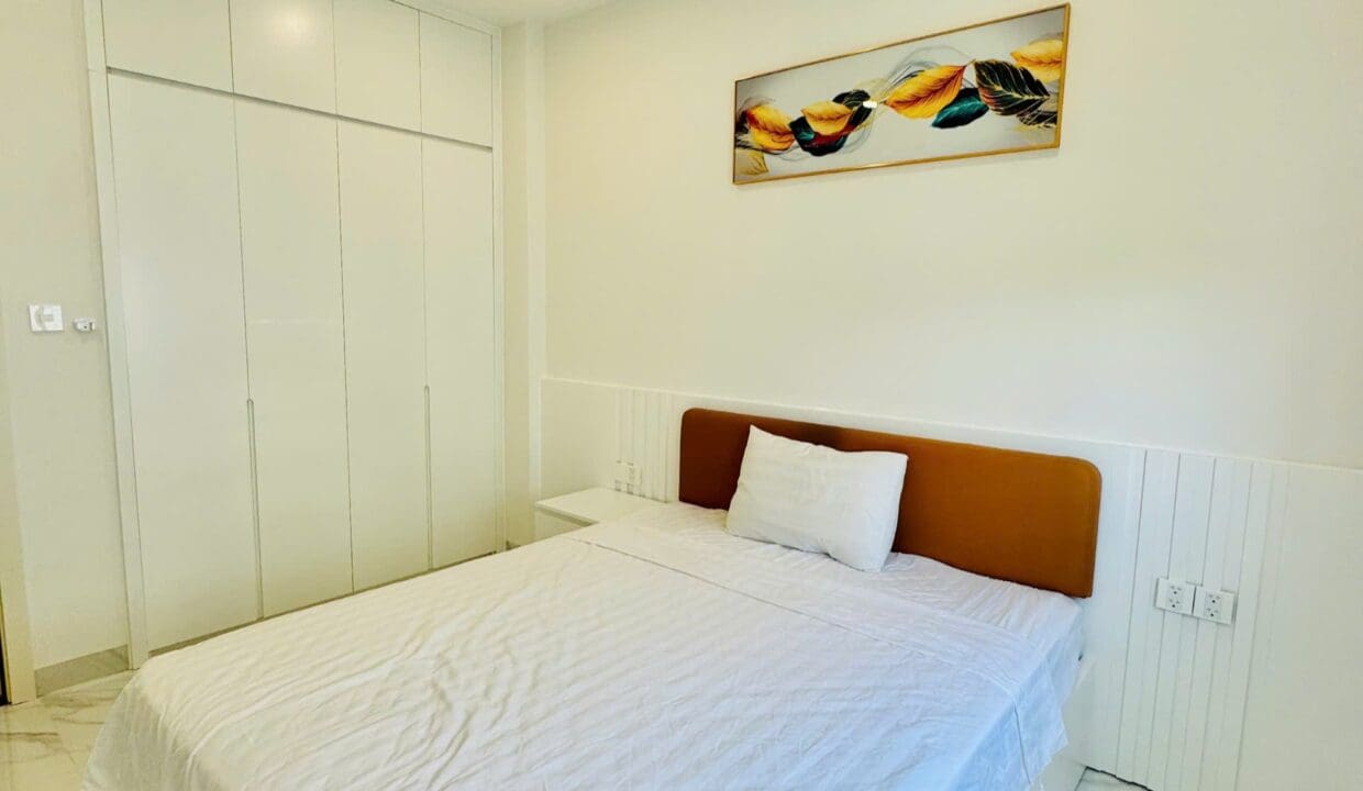 z6911060568688_df77bc4a1478823e9997fb3b9603fcf8