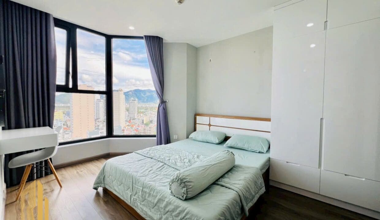 z6675293240102_56fb8f125660af60854e70813dc8cb09