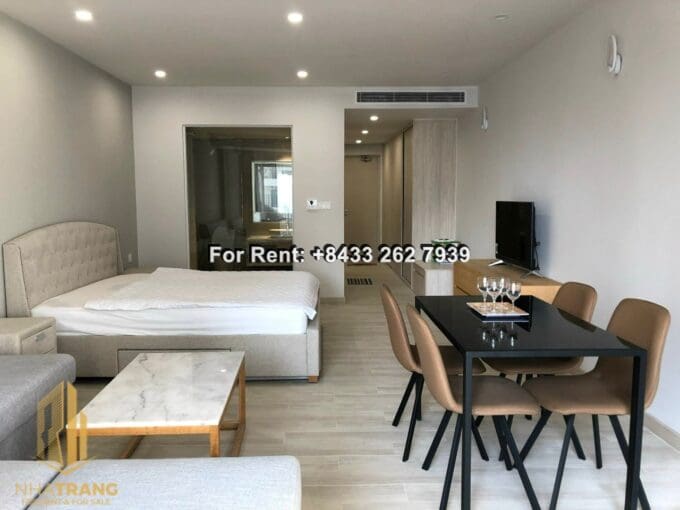 gold coast – nice studio with pool view for rent in tourist area – a942