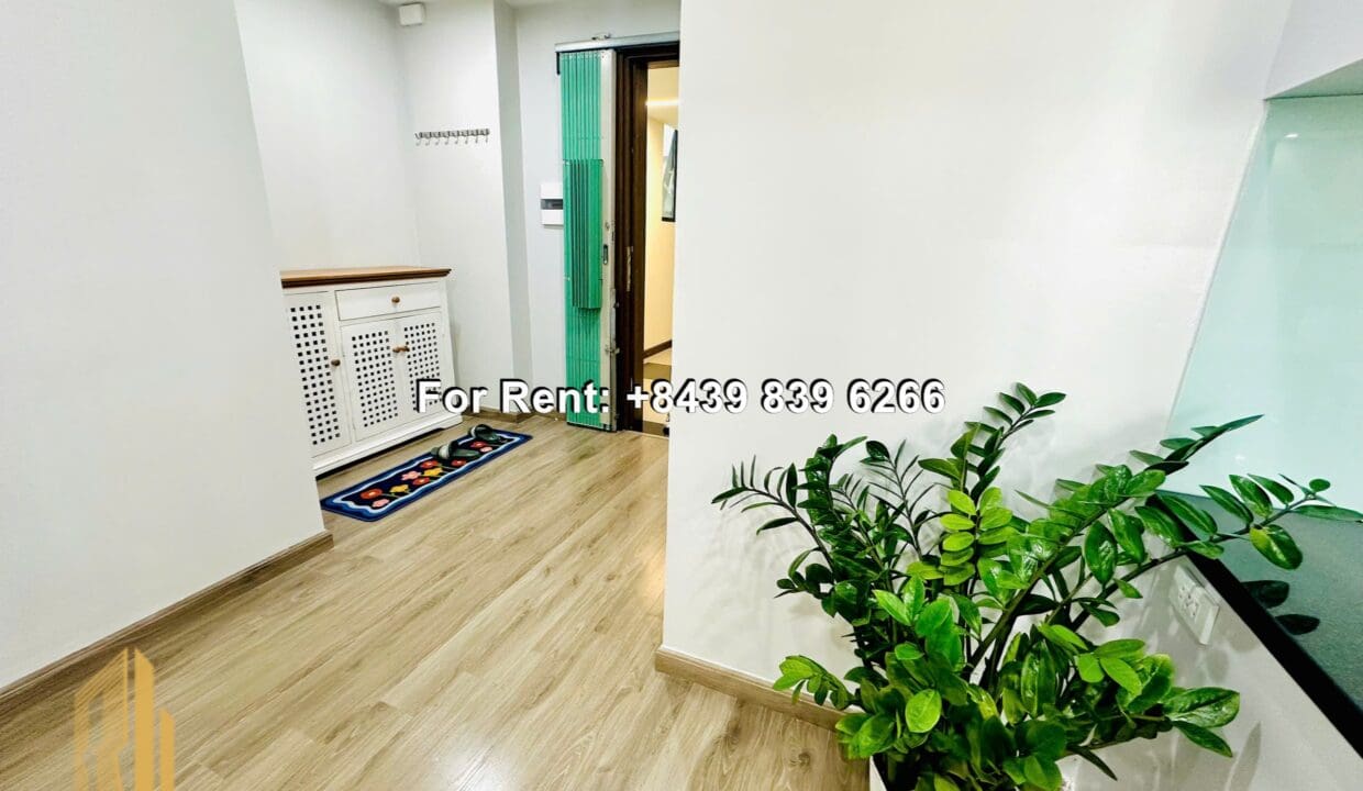 z6190110741992_8bcdc263af44f574bbdc6f25d11ff5e3