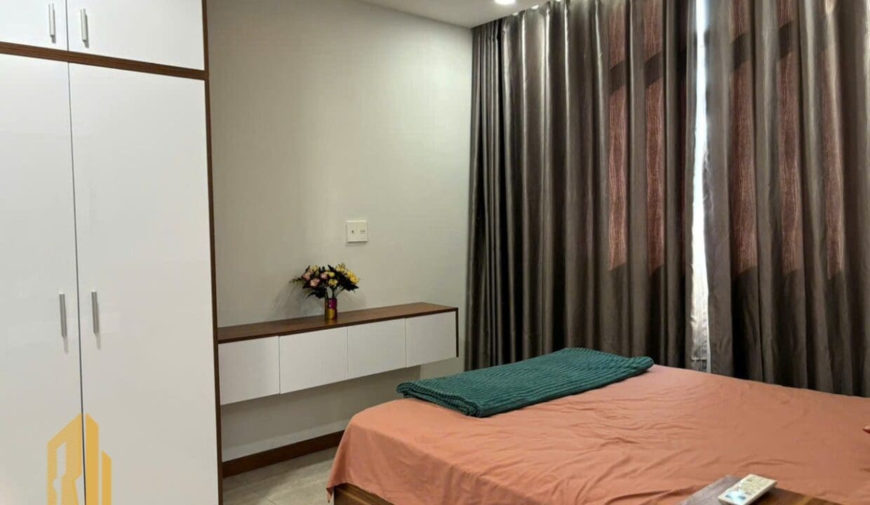 z6412514848033_15f978d59cf3d3f62d70884ebaae6384