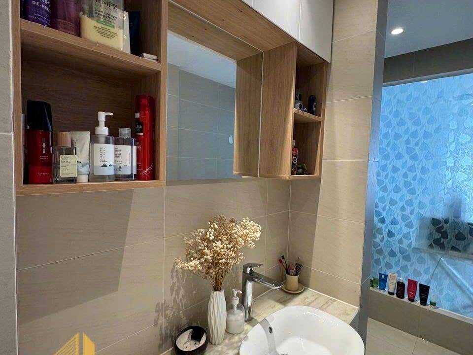 z6421033454500_903f417de559cef59c3b3a4d756c7acb