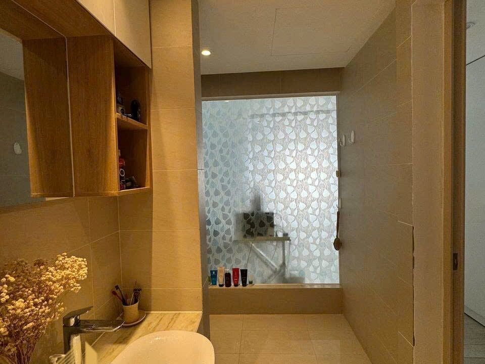 z6421033496340_1b229a6ce4fa0612de4d6076795612ae