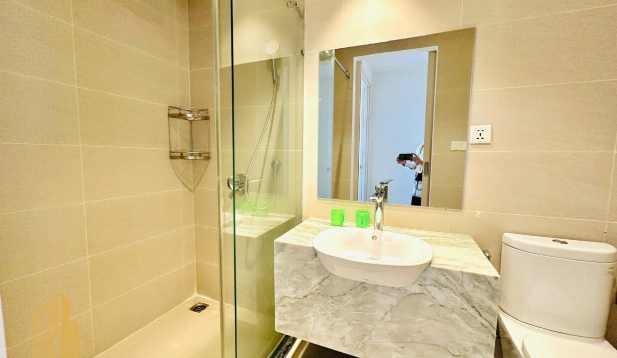 z6564228614360_d104eb4b72e35d24d843852cfd221ab5