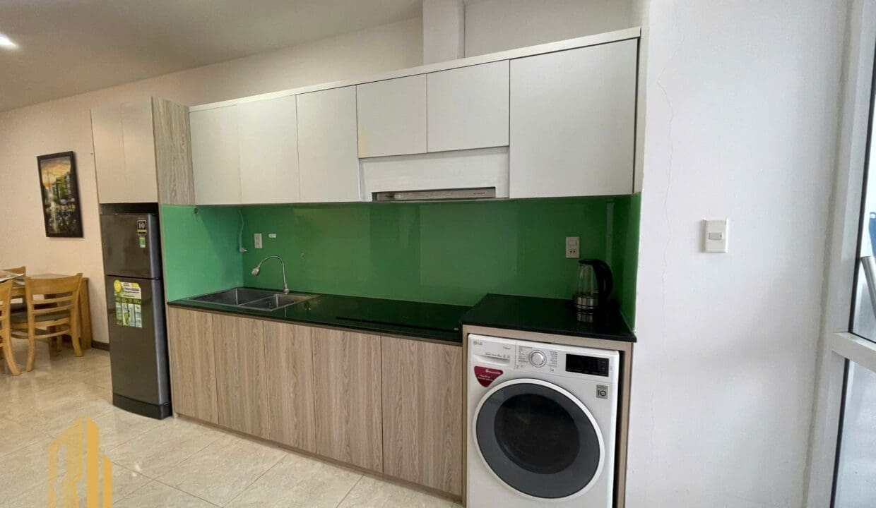 z6470098722564_483a8992625f835fb0e8b5db461393f8