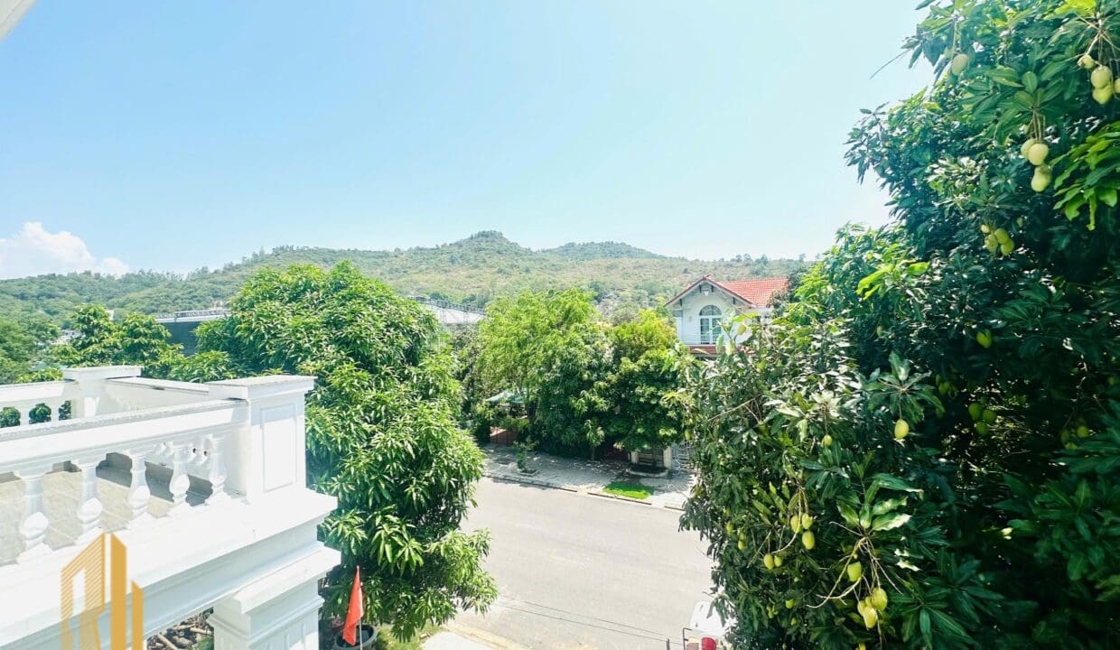 z6516815939493_706d2e89a997d2d2f61151c99fe9be58