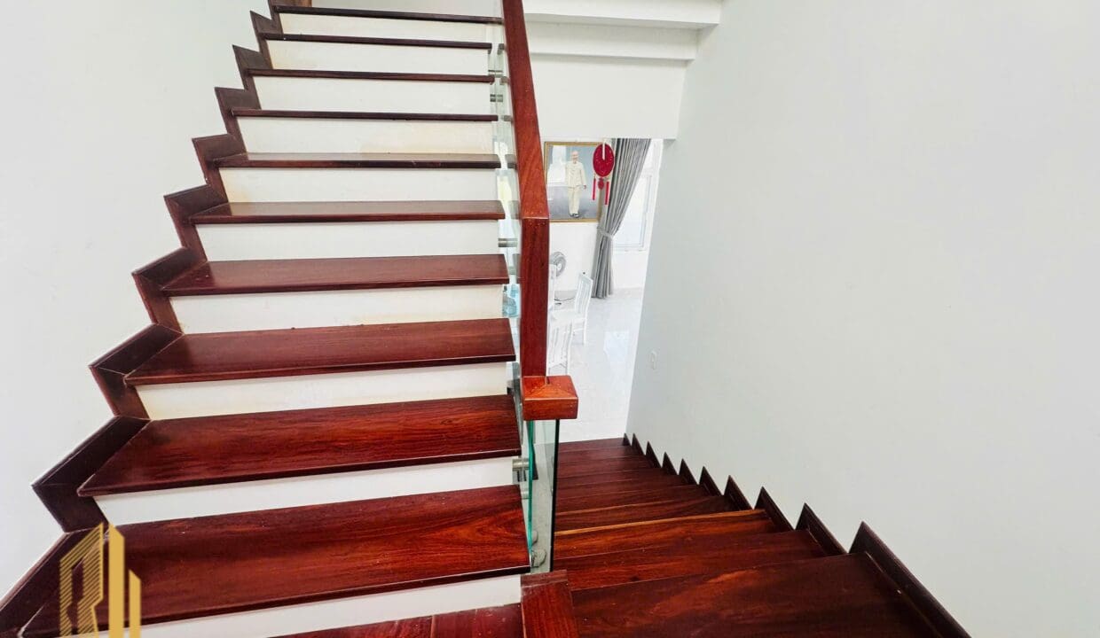 z6516815964819_70620396b6e1bf952ba64a62b56ef22e