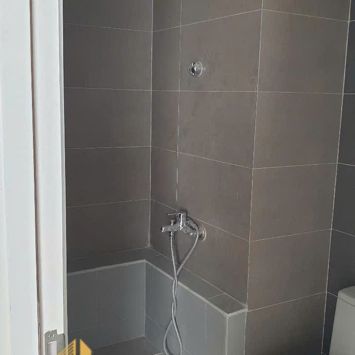 z6525723574493_2302c79c95b8949069a7367732099831