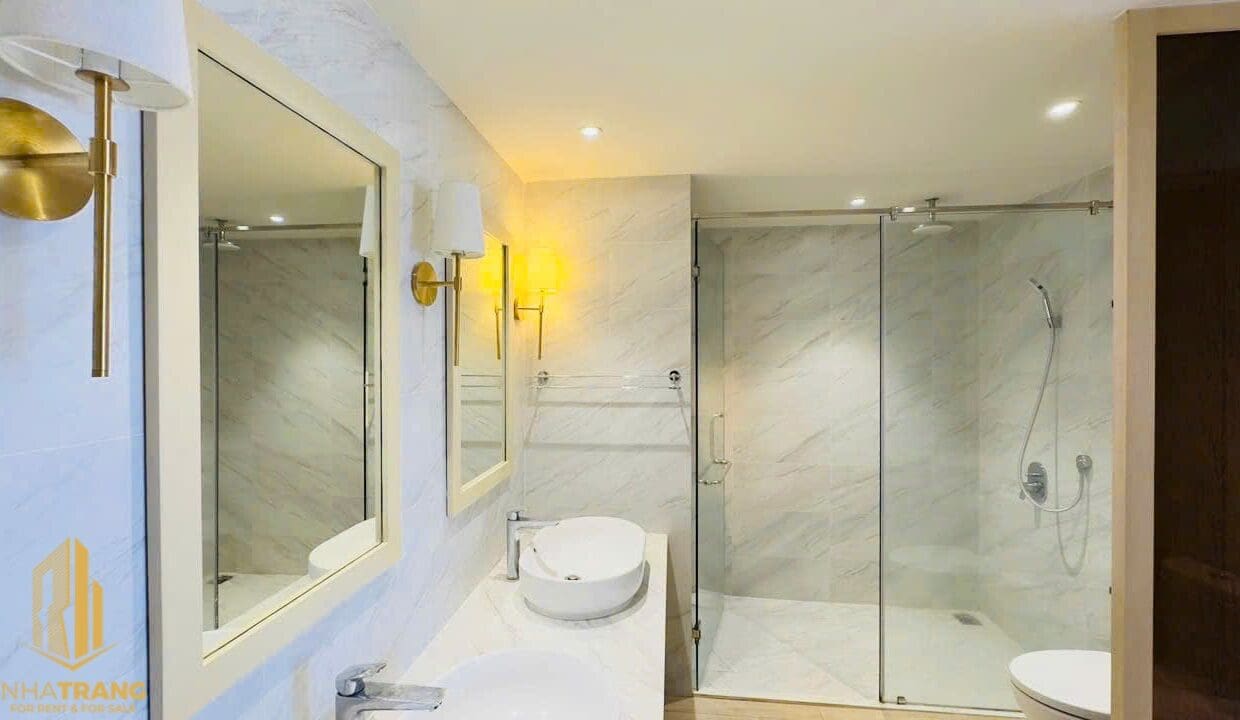 z6563802795789_cd8032fc0327669f8768c1aa5b3d6ec3