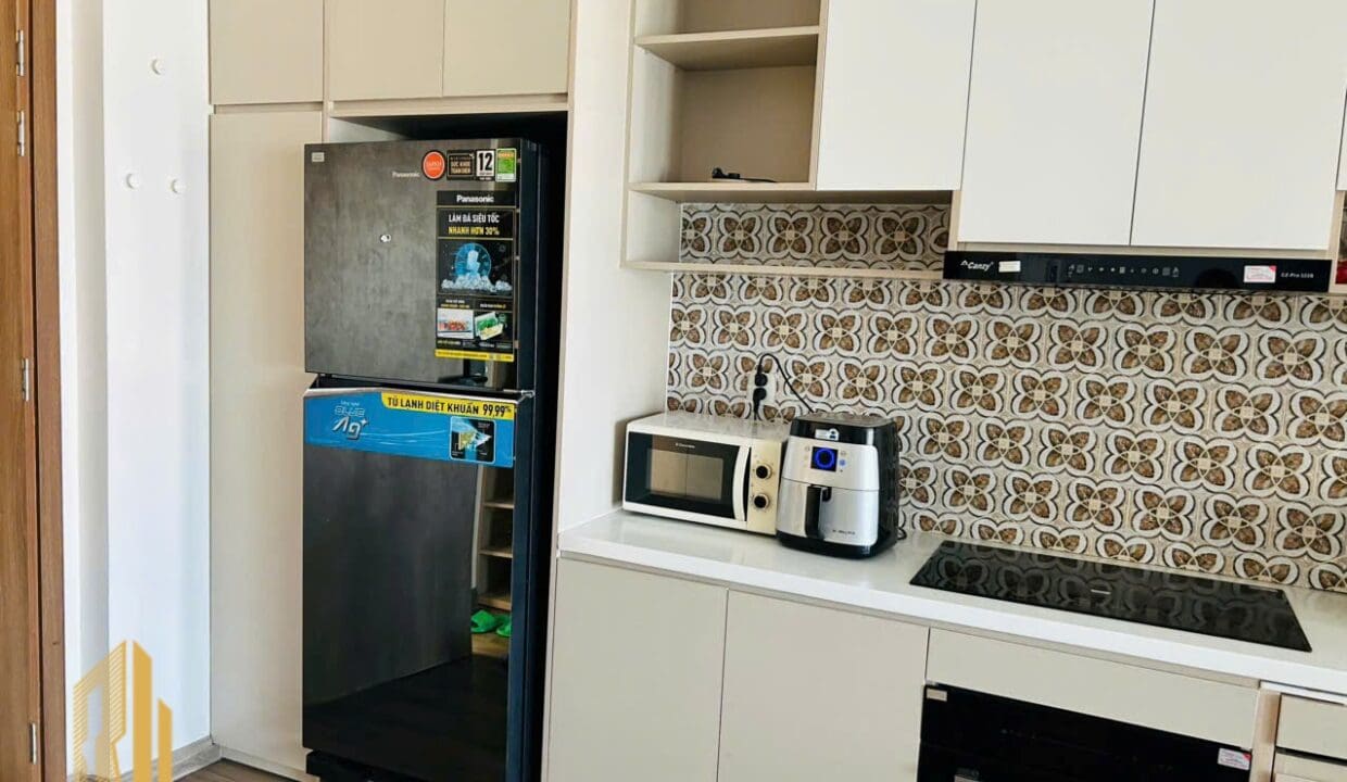 z6563828248749_02f1c70437202141e127562f0efe728d