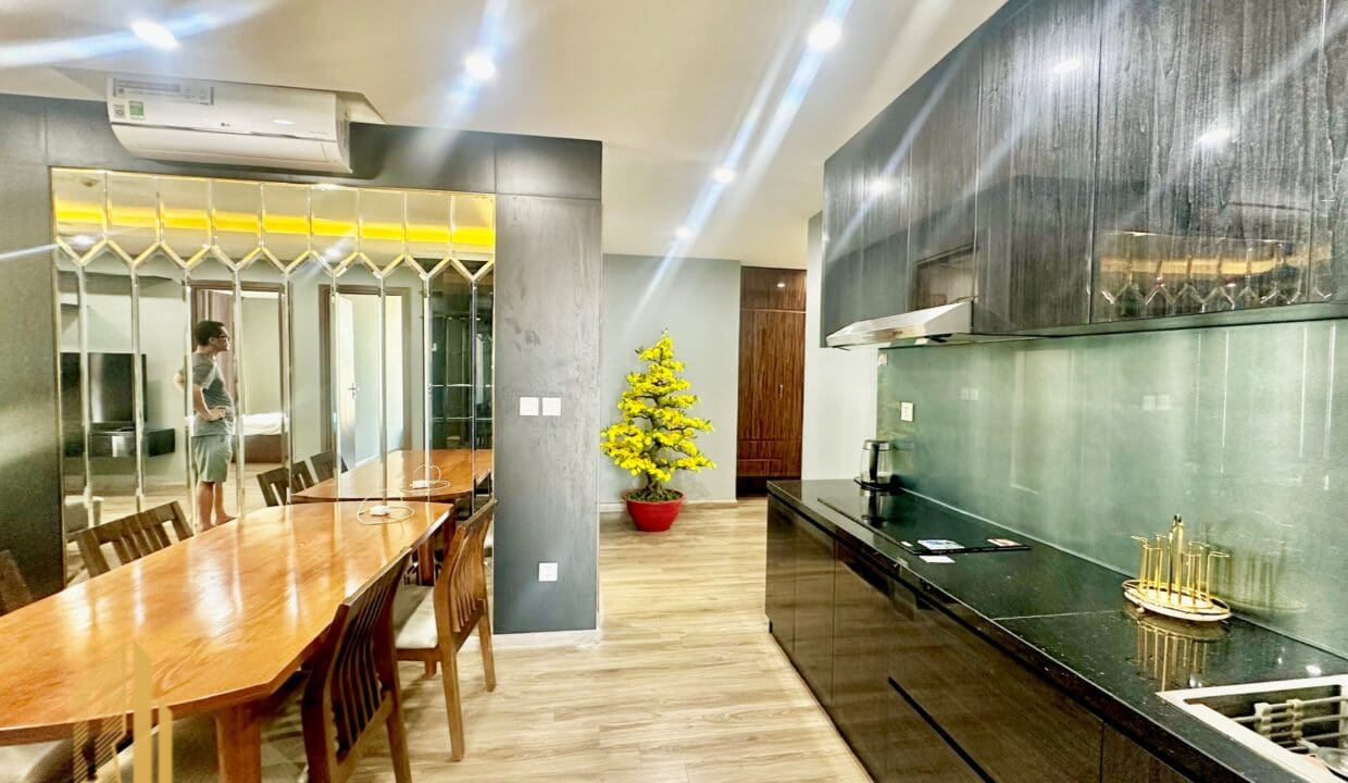 z6584467882831_9373b10207778ee02f3efaa1da7e8527