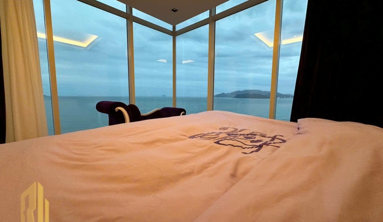 z6584523127235_18dc00d50c79fb231987231e2d5b372c