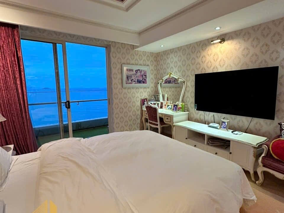 z6584523181890_43410d6f15f14e47e70b06a249dffd79