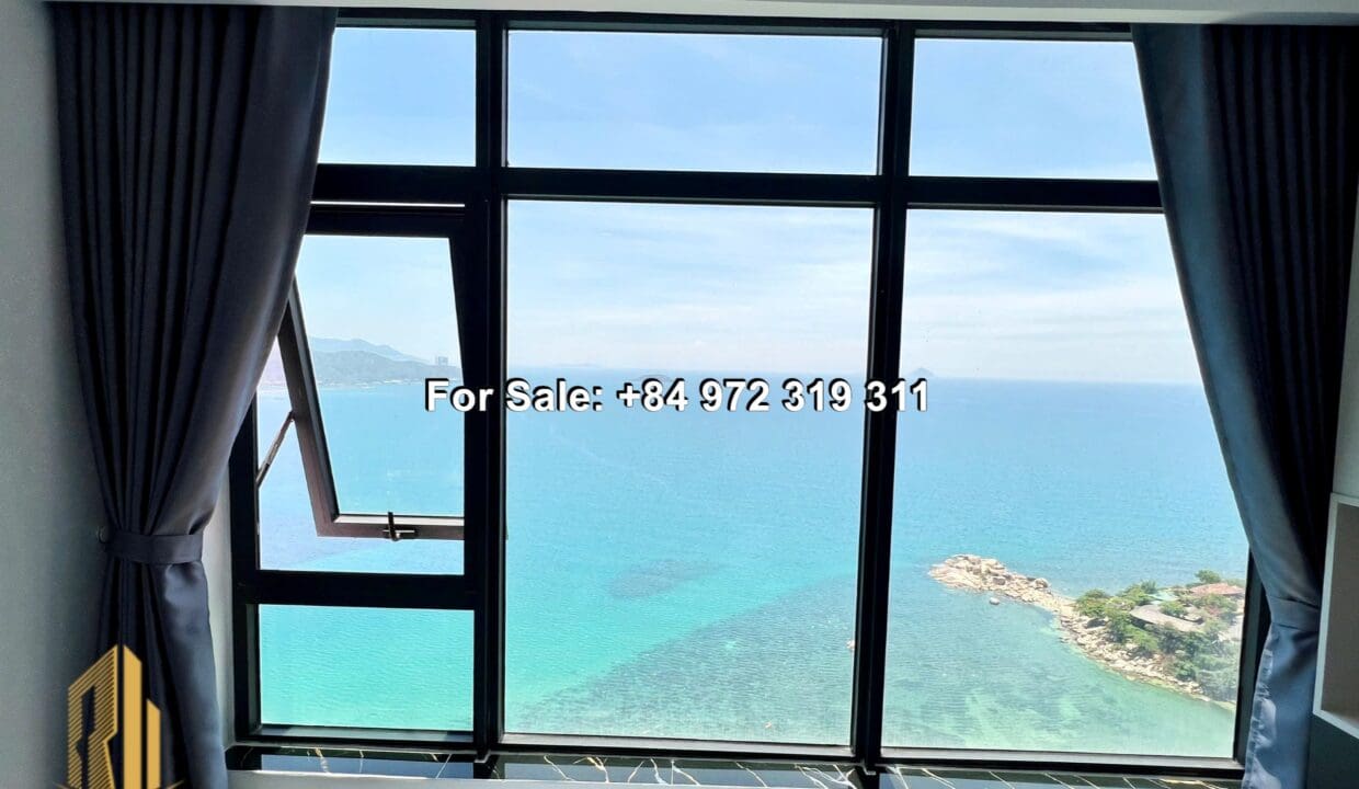 z6586375140384_06f2a13dc385d724a5e579cae14e7c99