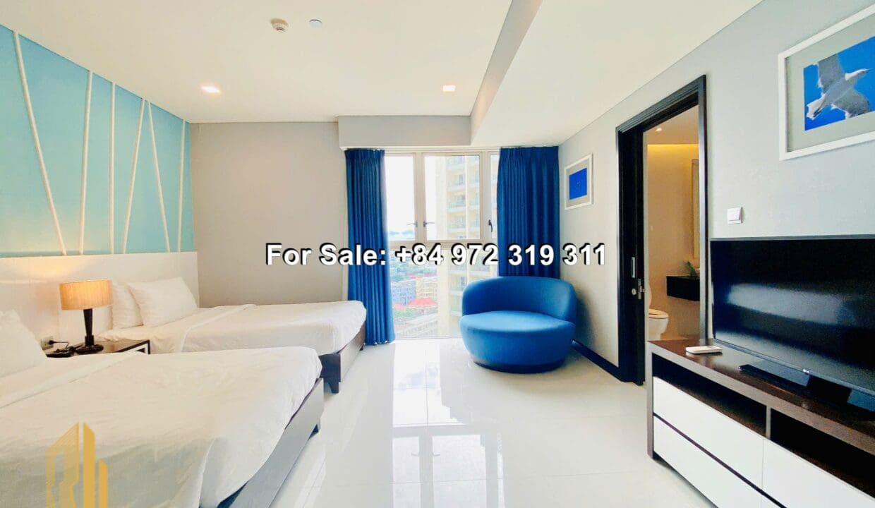 z6586470000104_a0b26ed6f8a248d80e55f5004a316a73