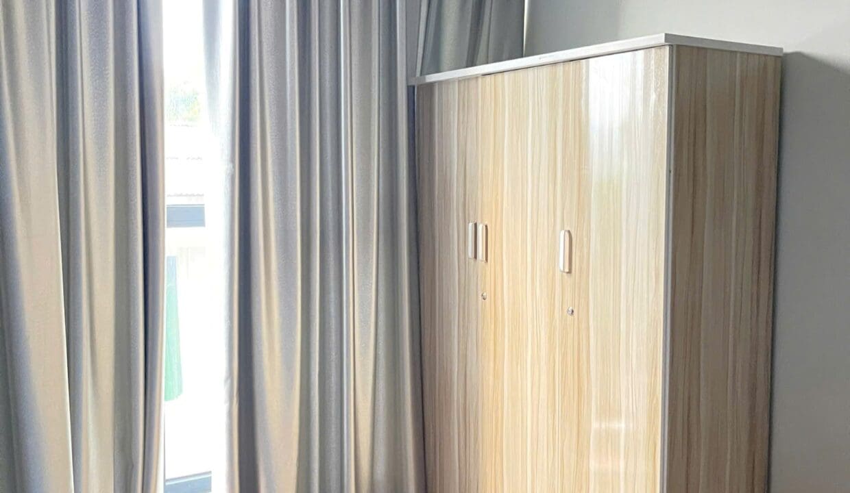 z6619393707219_83f1dd1e87180ffc59f44b5a77803a14