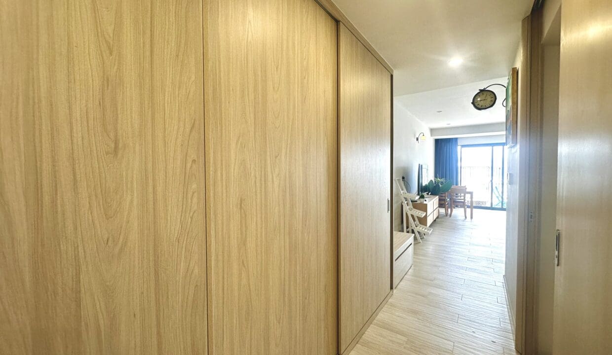 z6650431442703_4f6c9c2a5b7c0c1956021b39a74da49c