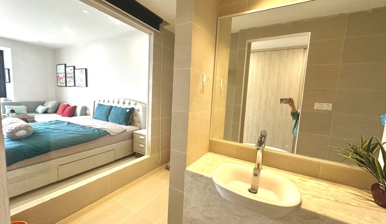 z6650431456094_034b133020a7a40dd4d9749e9c3aa098