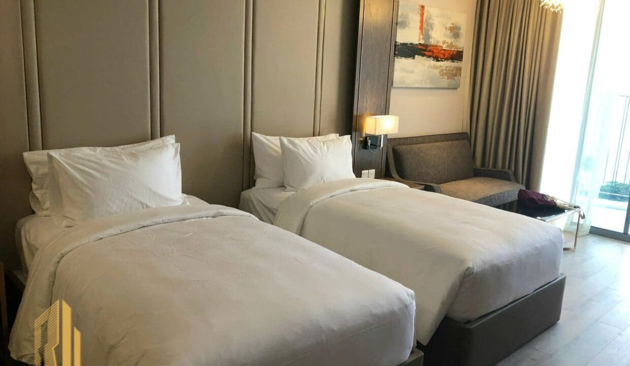 z6703799310815_fc1e17b80f5f329aec8af7889e8badfa