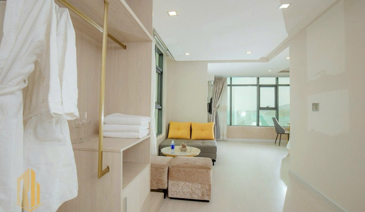 z6780336443118_659259a0bf4f88e1fd4d7ba52b293e10