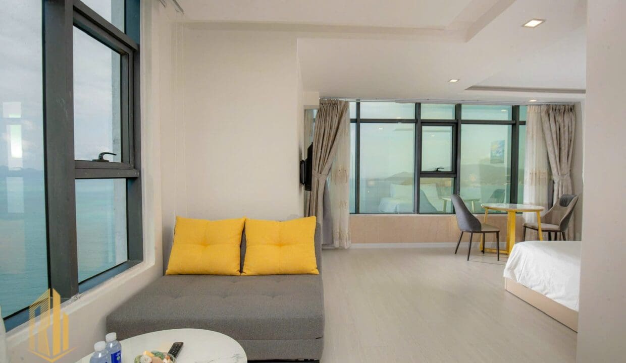 z6780336528104_d783cce38eb32a25b7b50c53dd1c876e