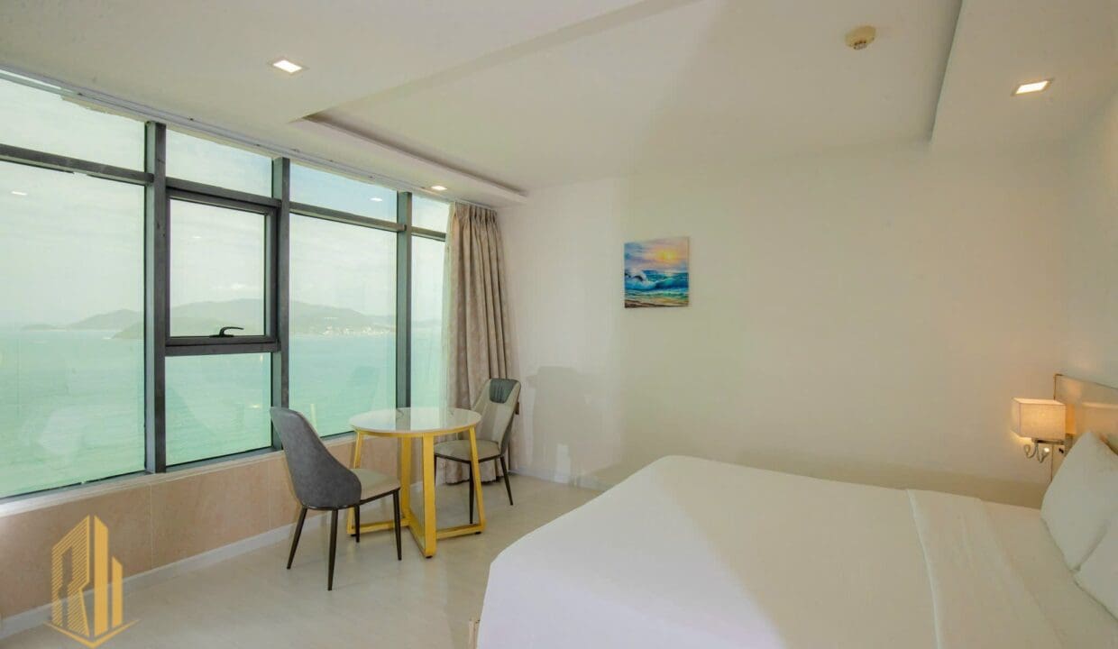 z6780336537917_030b0024d0b12bb111e03c65a049168f