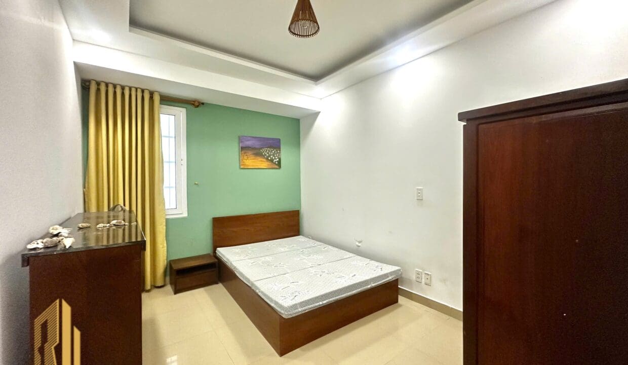 z6807557579026_11551fac70113b169368f47396832b8d