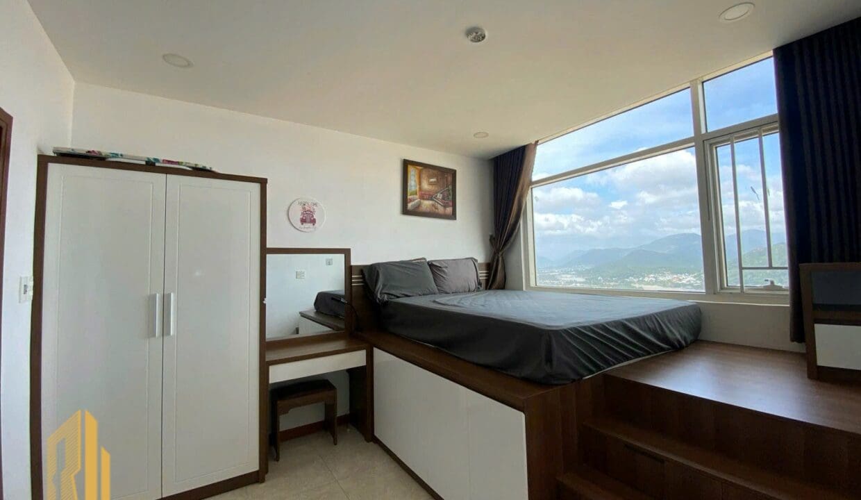 z6818820728222_3878497da3fb036367a2c0918b133350