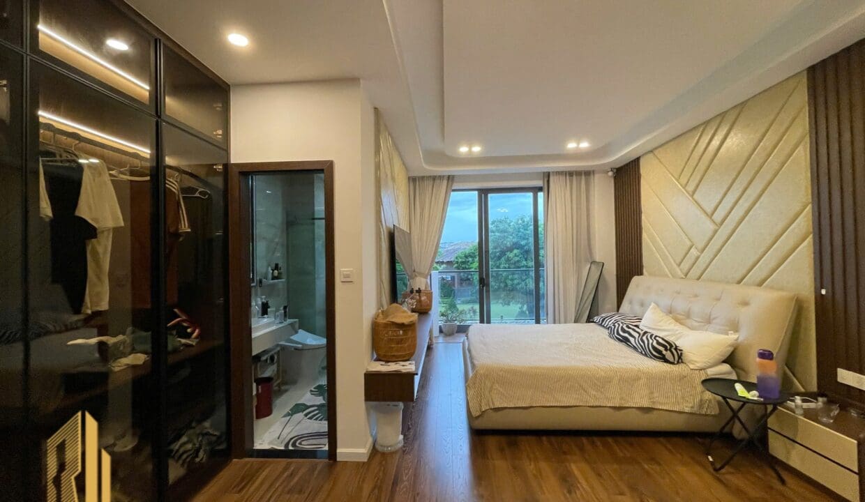 z6819329889855_cdc493d319de03c479ae878fb358df9d