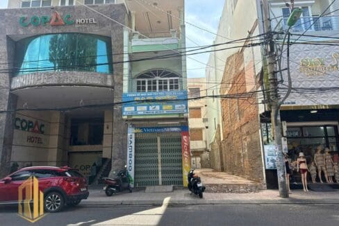 gold coast –city view studio apartment for sale in the center- s061