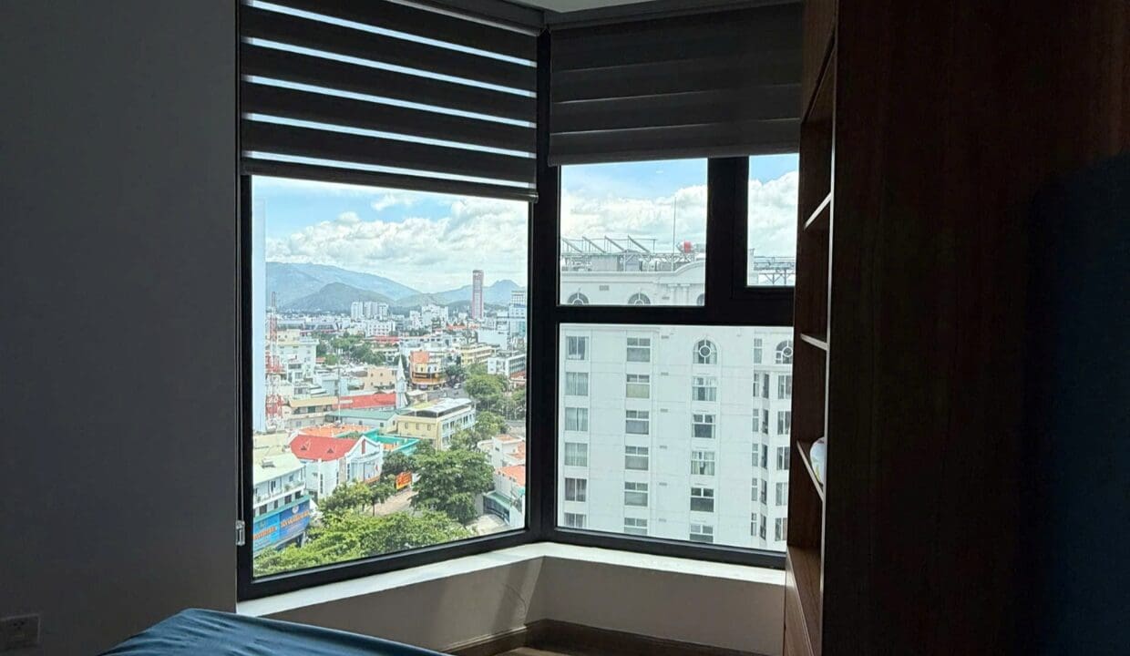 z6833435249619_69edbf1f08fcb6f1da901730158199a3