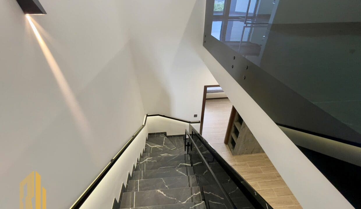 z6836936744843_9ca10ff36a071ad97cf7c1010484e8cb