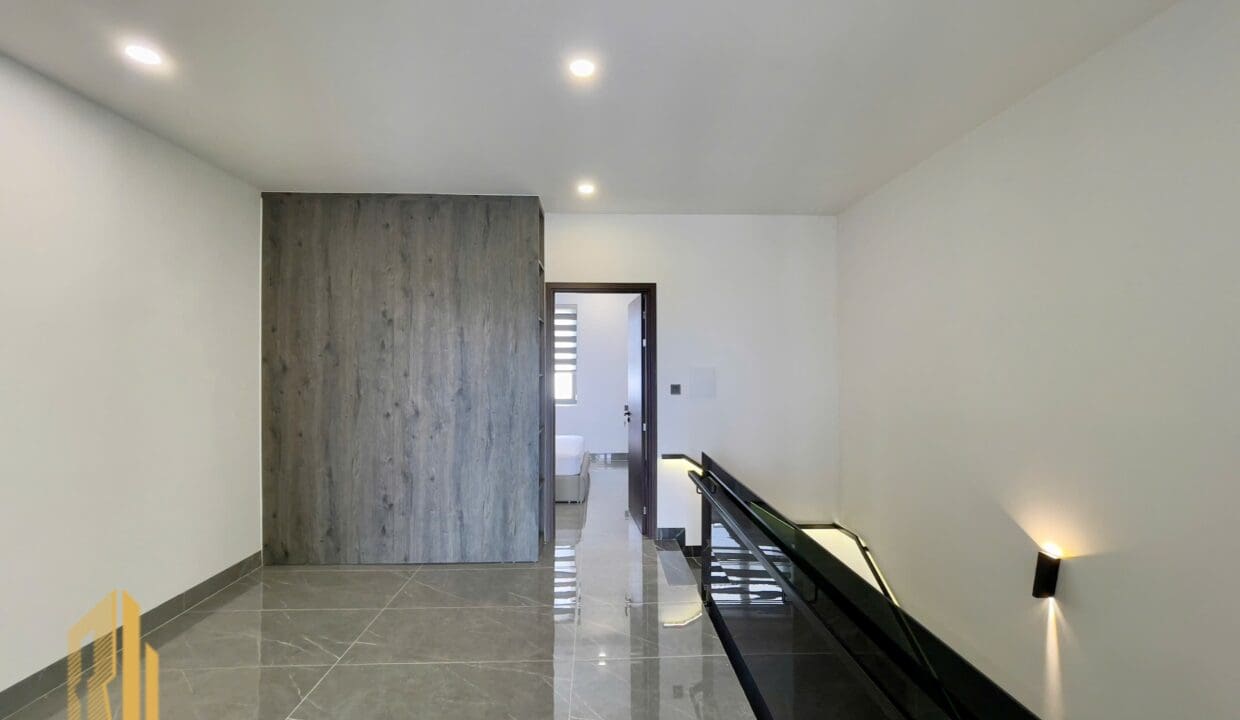 z6836936789963_c6103a936a443f4b1089dae1dcfa2cbc