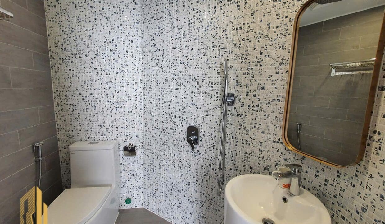 z6851417815783_33c2d7b10cfe116b5262836542ada153