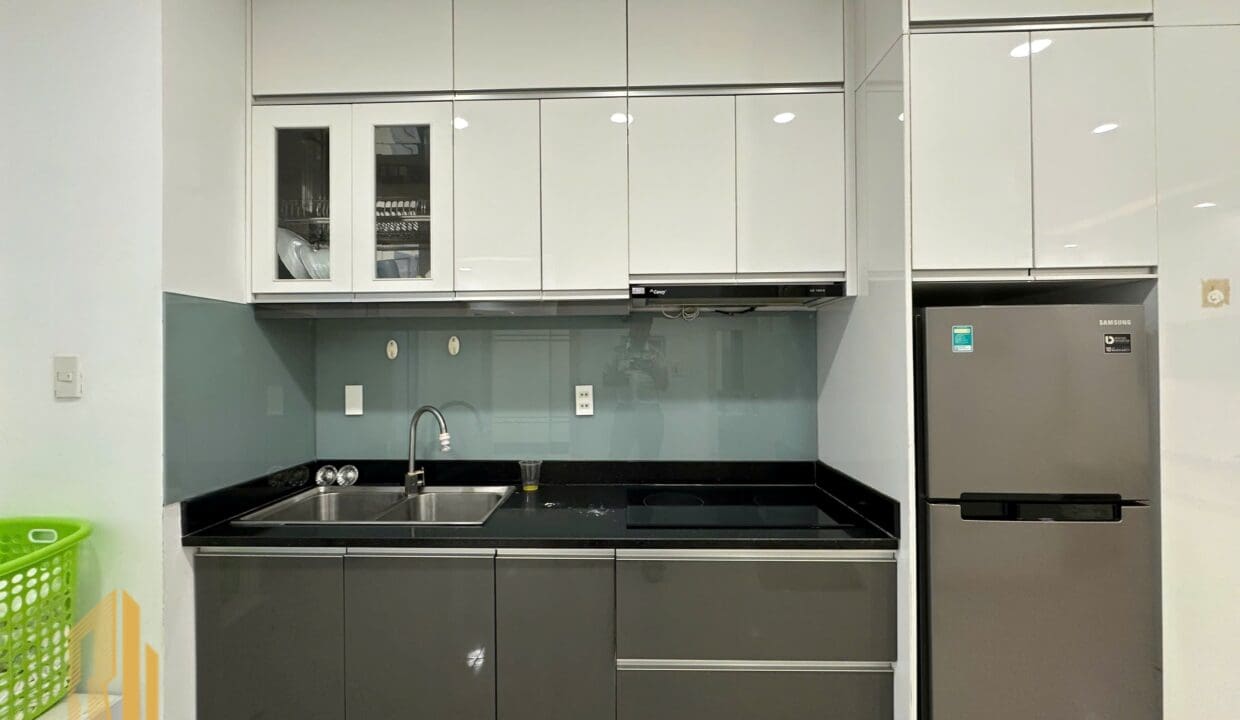 z6879044507223_8819bd1ac79bb683bbd281103e7a9ddd