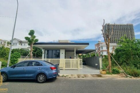 gold coast building – side coast sea view studio for sale s040