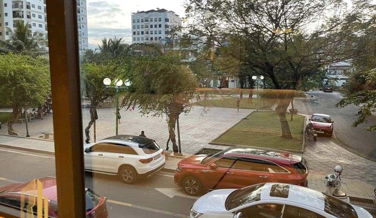 z6909495147035_35191b1848321559f2fe51db04cdd0a1