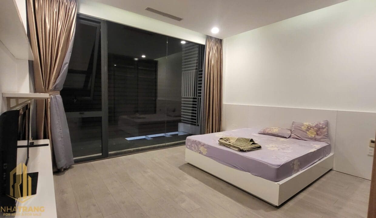 z6924150842842_3735e721637785ddc77696a431cb559f